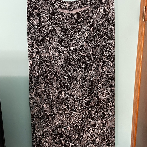Liz Claiborne Maxi 🌻🌻2 for $30 bundle🌻🌻 - Picture 2 of 3